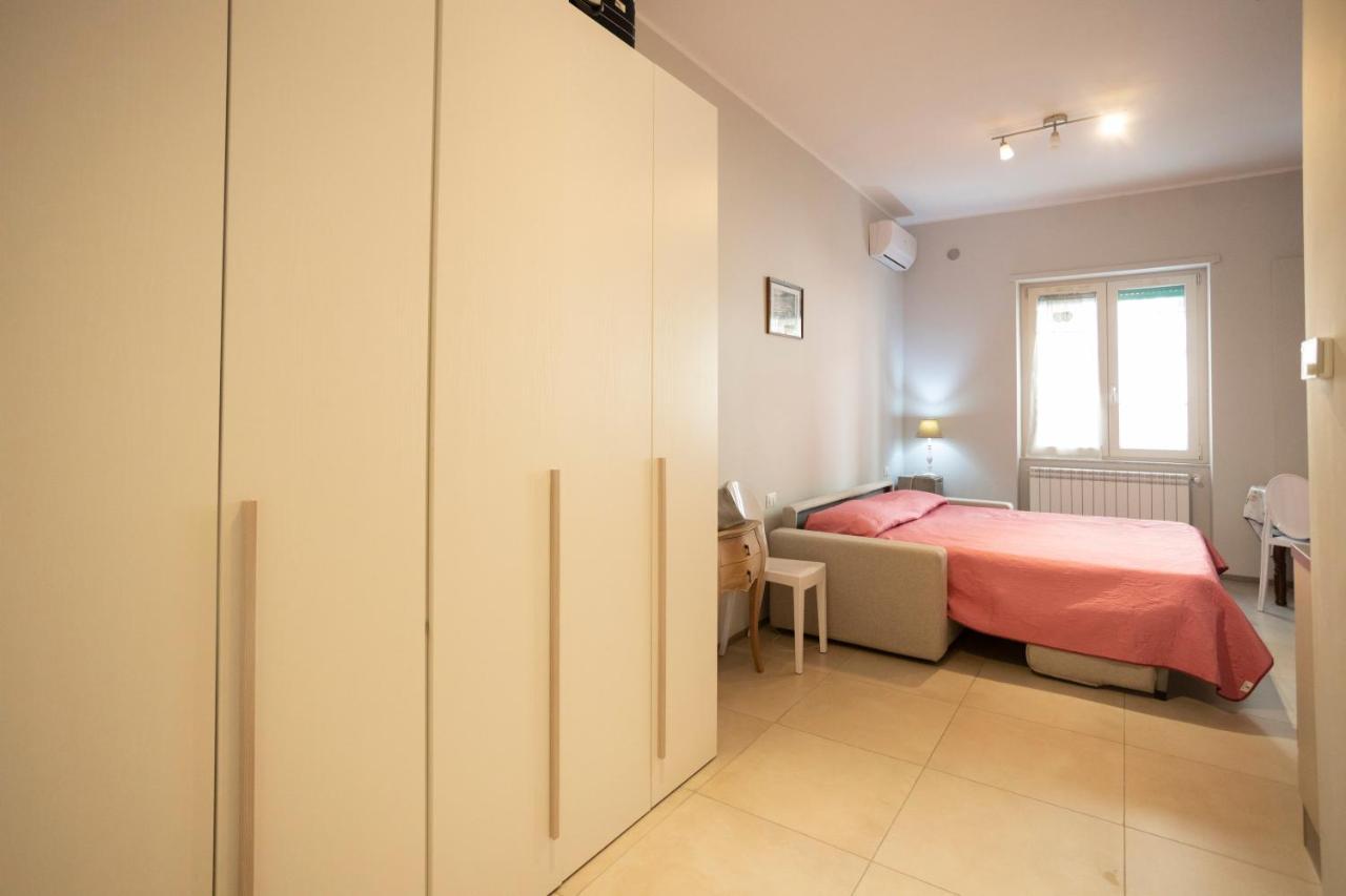 La Casa Degli Angeli Apartment Salerno Exterior photo